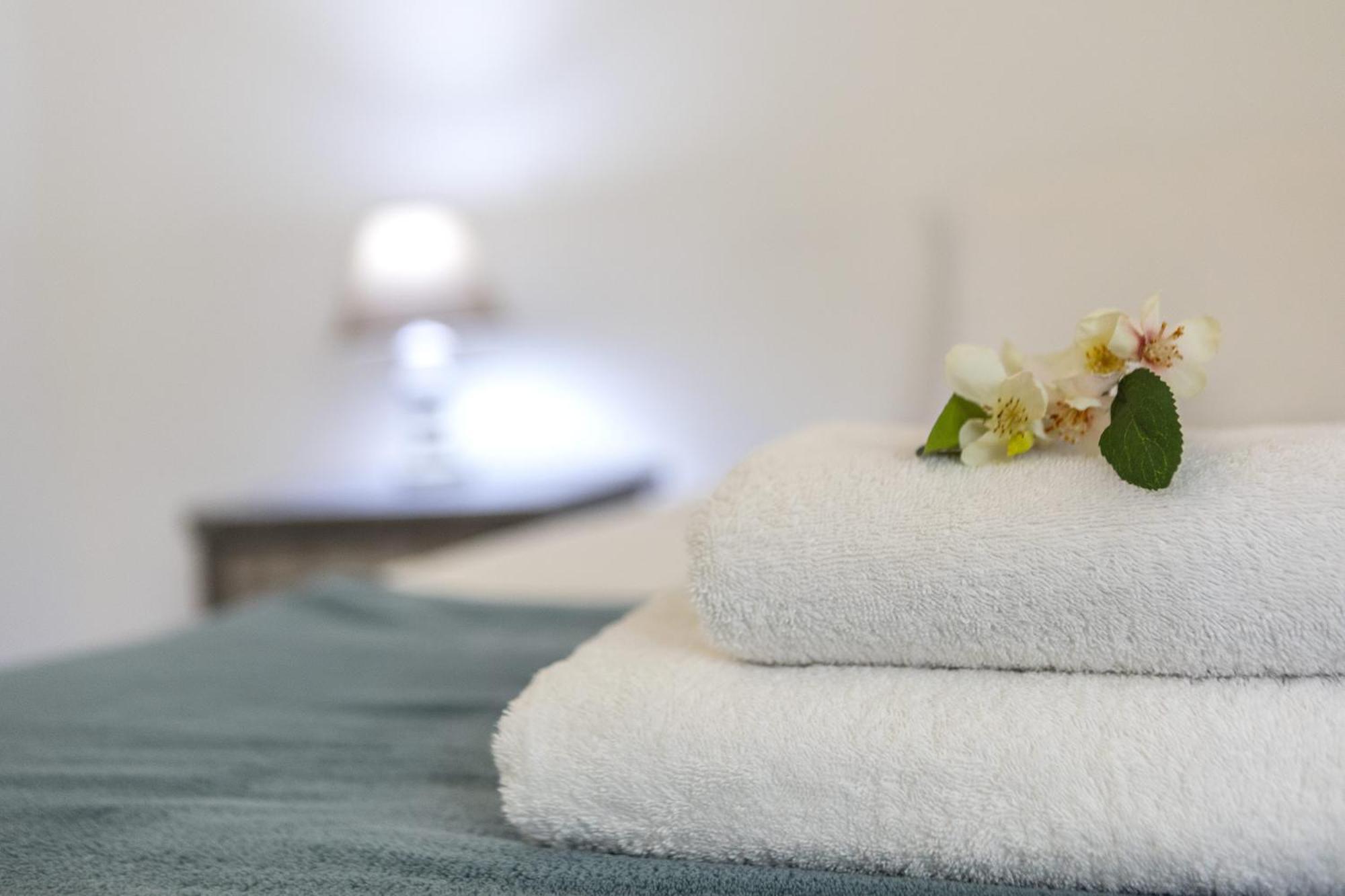 C-Premium Apts 100M From Beach And City Centre Larnaca Buitenkant foto