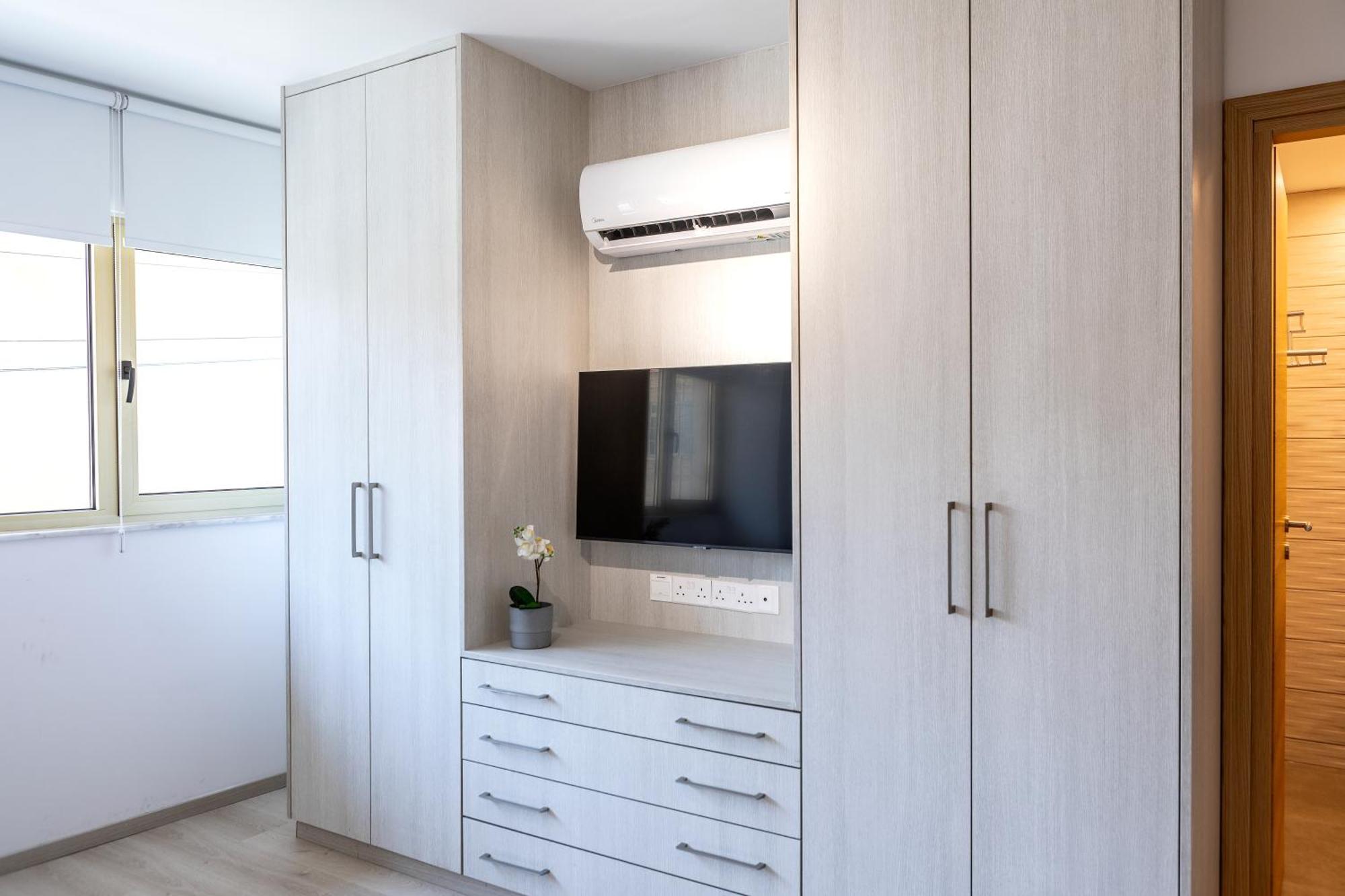 C-Premium Apts 100M From Beach And City Centre Larnaca Buitenkant foto